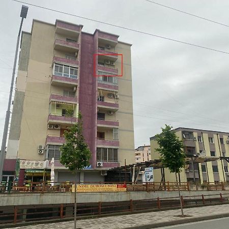 Cloud8 Apt With Castle View, 7Km From The Beach Lezhe Exterior photo