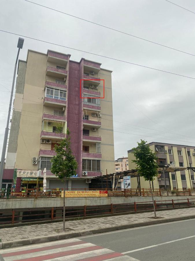 Cloud8 Apt With Castle View, 7Km From The Beach Lezhe Exterior photo